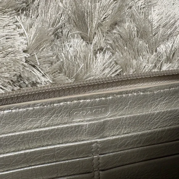 AS IS Coach Wallet/ Gray Wristlet - Picture 6 of 9